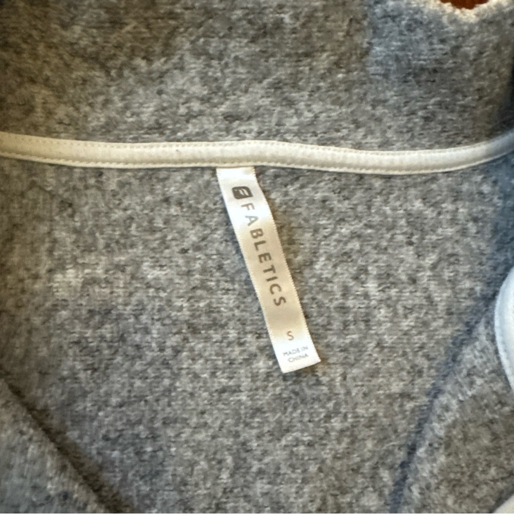 Fabletics Women’s Pullover Half Zip Cropped Grey … - image 2